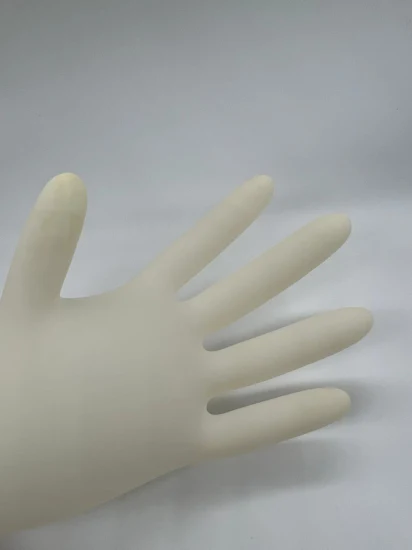 Hochwertige Handschuhe aus orthopädischem Puderlatex mit nitratfreien Produkten